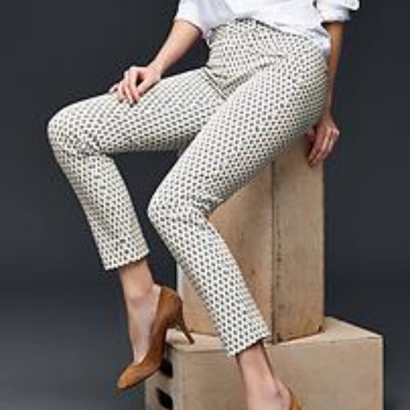 GAP Bi-Stretch Slim Skinny Ankle Work Pants - White Diamond Size 6 - Picture 1 of 6